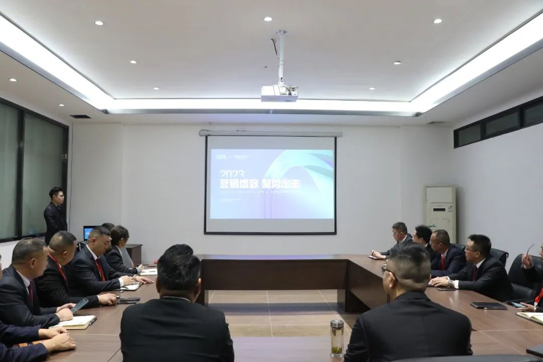 “營銷增效，聚勢出擊”——綠蘋果瓷磚品牌精英特訓營圓滿召開！